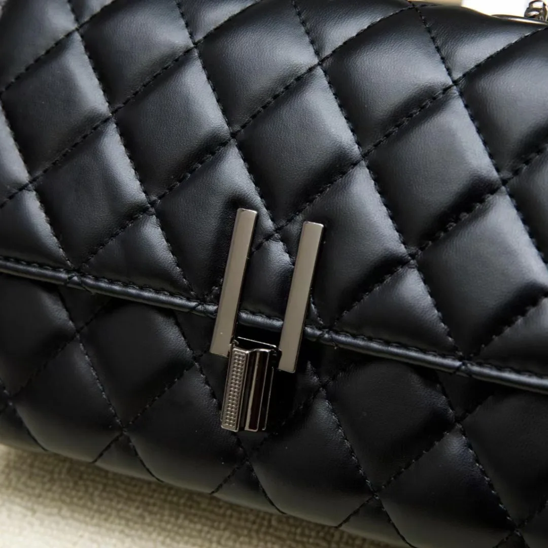 Новая сумка TRSYPHXM 2024 новая женская на цепочке универсальная модная через плечо