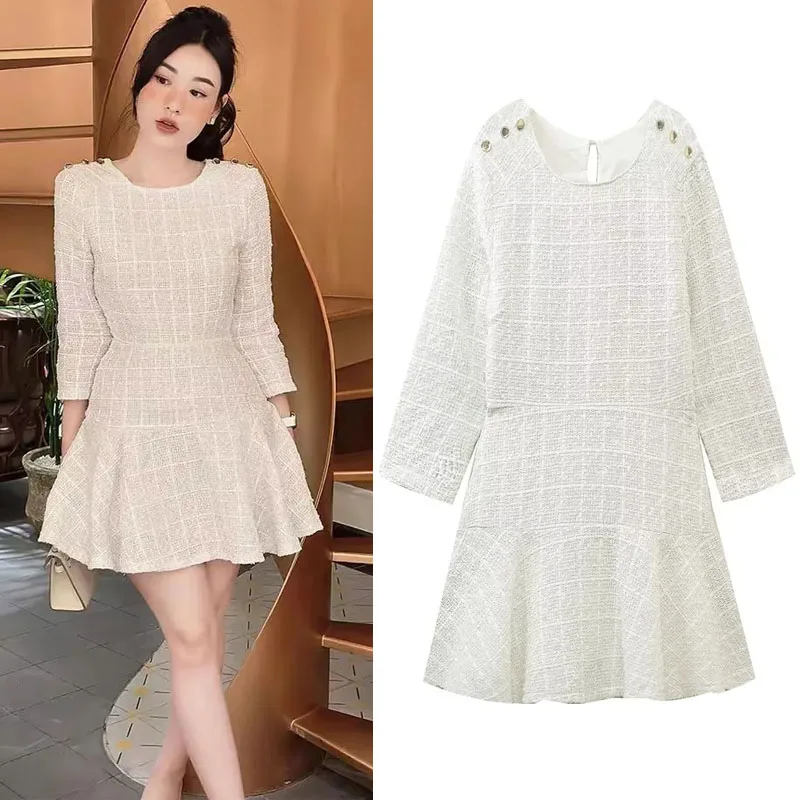 

TRAF Woman's White Short Dresses Elegant Texture Mini Dress Female Pretty Round Neck New Dresses Women Chic Metal Button Dress
