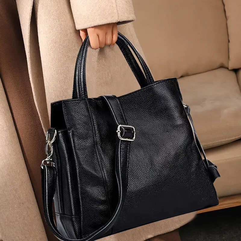 Luxury fashion middle-aged women's handbag 100% leather women's bag small shoulder bag messenger bag large capacity women's bag