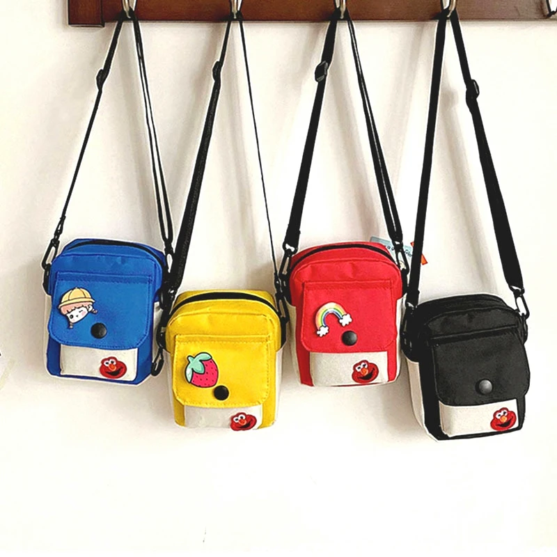 

Sesame Street Messenger Bag Canvas Bag Cartoon Crossbody Bag Zipper Couple Bag