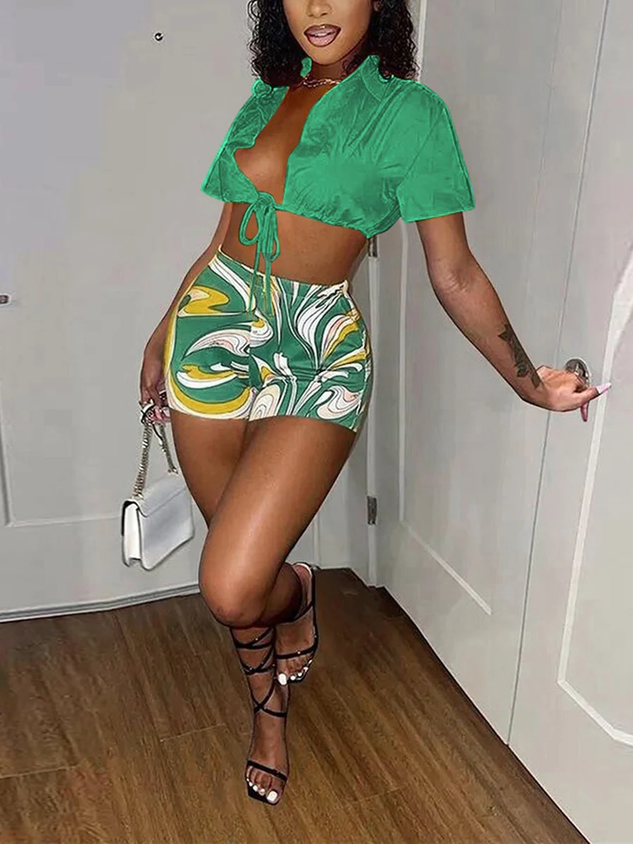 

Новый женский комплект из рубашки и шортов, модный однотонный кардиган с коротким рукавом и завязками и короткие брюки с принтом, популярны...