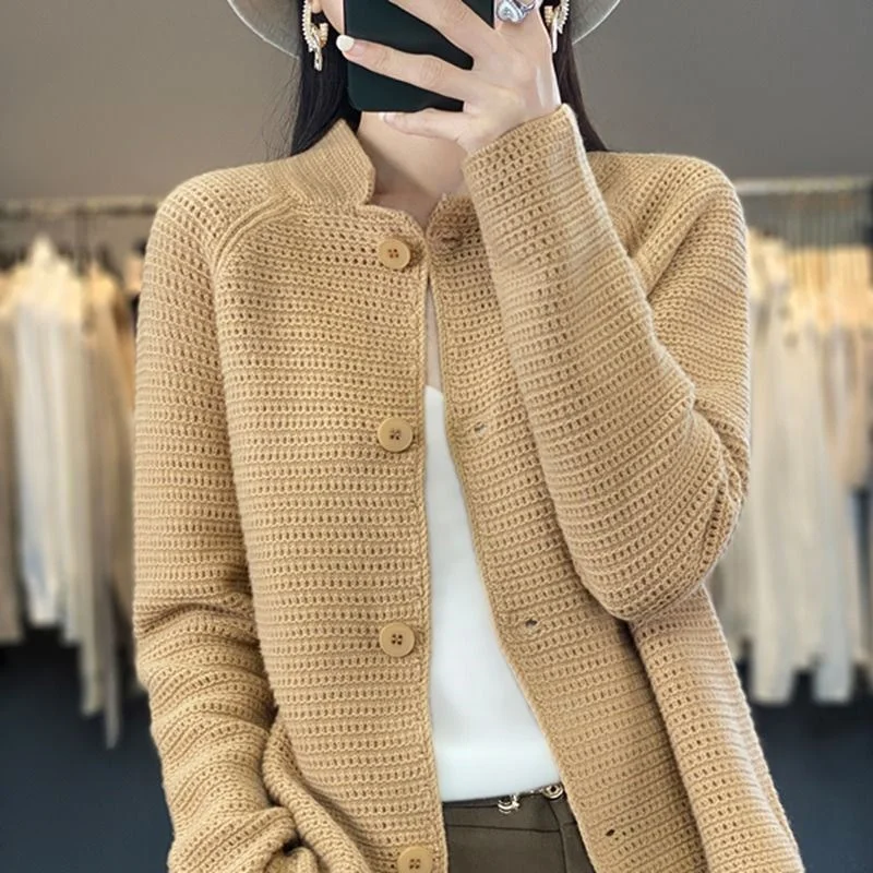 

2023 New Spring and Autumn Pure Colour Sweater Women New Western Cardigan Jacket Female Korean Joker Wear Slim High-end Knitwear