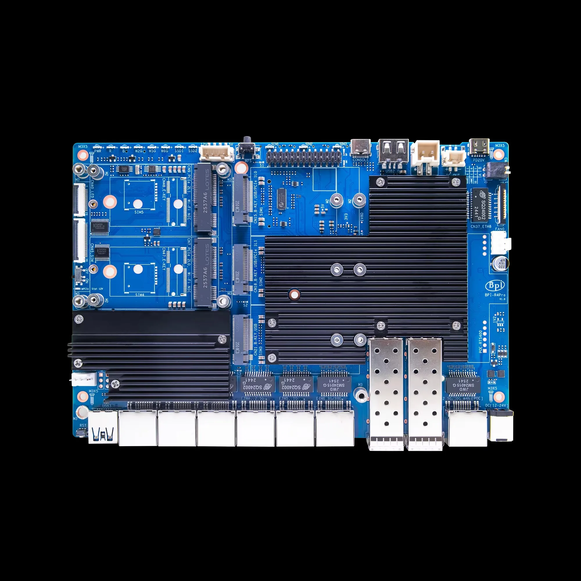 Фото Комплект SmCpBanana Pi BPI-R4 PRO с корпусом, блоком питания и вентилятором, MediaTek MT7988A, четырехъядерный процессор Arm Cortex-A7, 8 ГБ DDR4, 8 ГБ EMMC, маршрутизатор №3