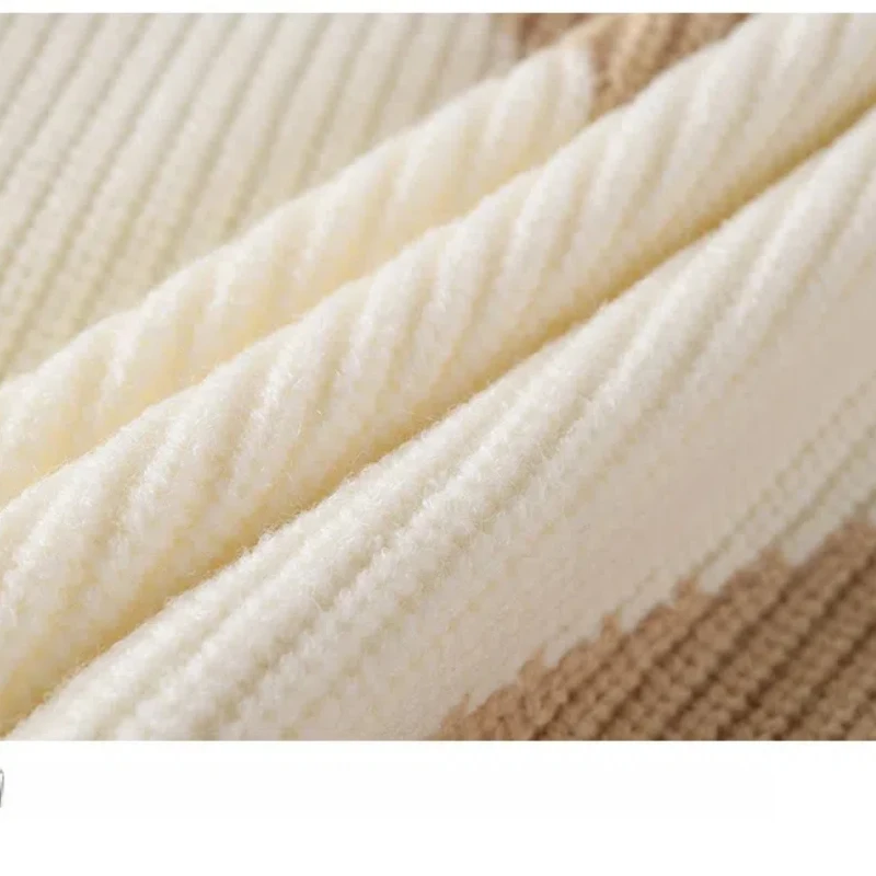 Мужская одежда фонарь длинный рукав резьба контрастный цвет свитер с круглым