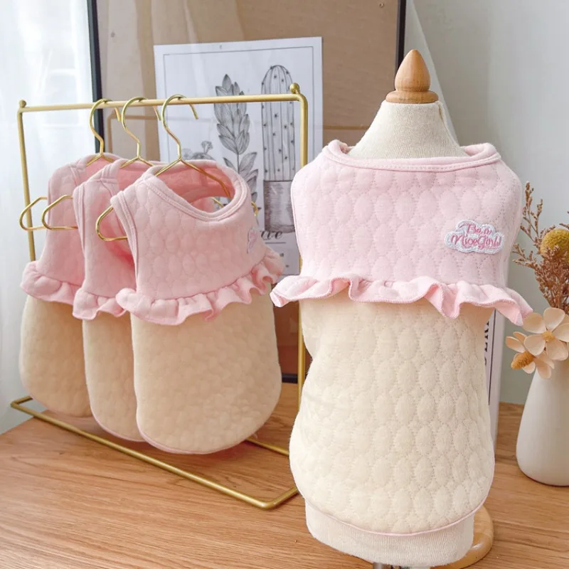 Комбинированный жилет для домашних животных без рукавов осенне-зимнее кружевное