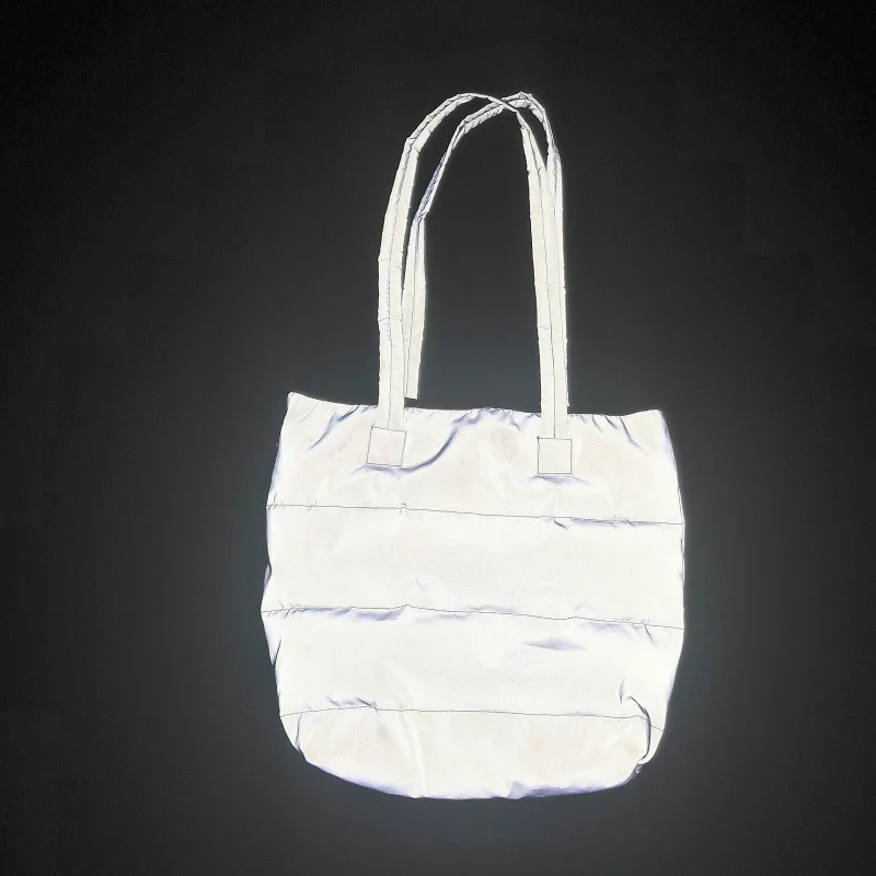 Lager Capacity Shopping Bag Luminous Big Bag Holographic Reflective Bags for Women Laser Shoulder Bags Tote Bags Female Handbags