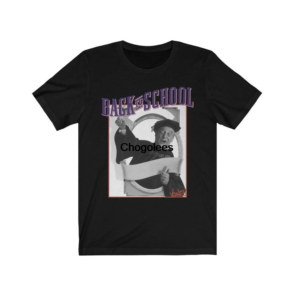 Футболка с принтом назад в школу стиле ретро