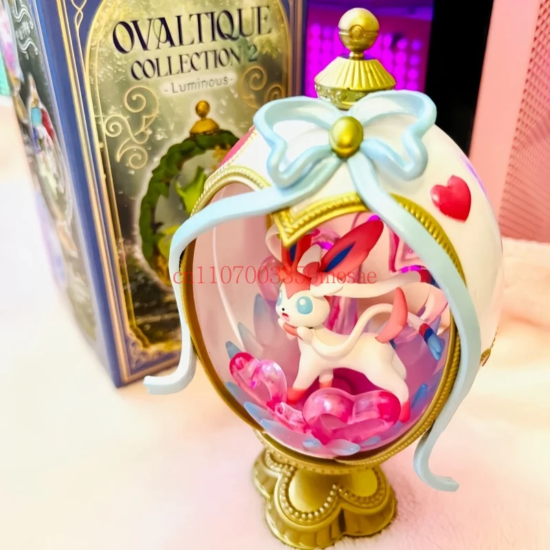 Фото Коллекционная миниатюрная фигурка Re-Ment Original Blind Box Ovaltique Collection 2: Светящиеся Покемоны, декоративная игрушка, подарок №1