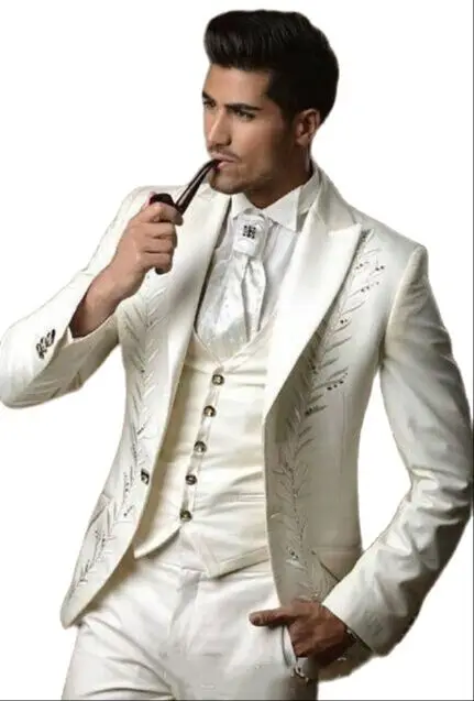 

Custom made 3 pieces groom tuxedos wedding suits for men Blazer Groomsmen Tuxedos mens wedding suits (Jacket+Pant+Vest+Tie)terno