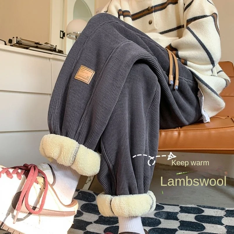 

Зимние мужские брюки из ягненка, вельветовые мужские мягкие брюки, корейские мужские большие 6XL спортивные плюшевые утепленные повседневные мужские брюки