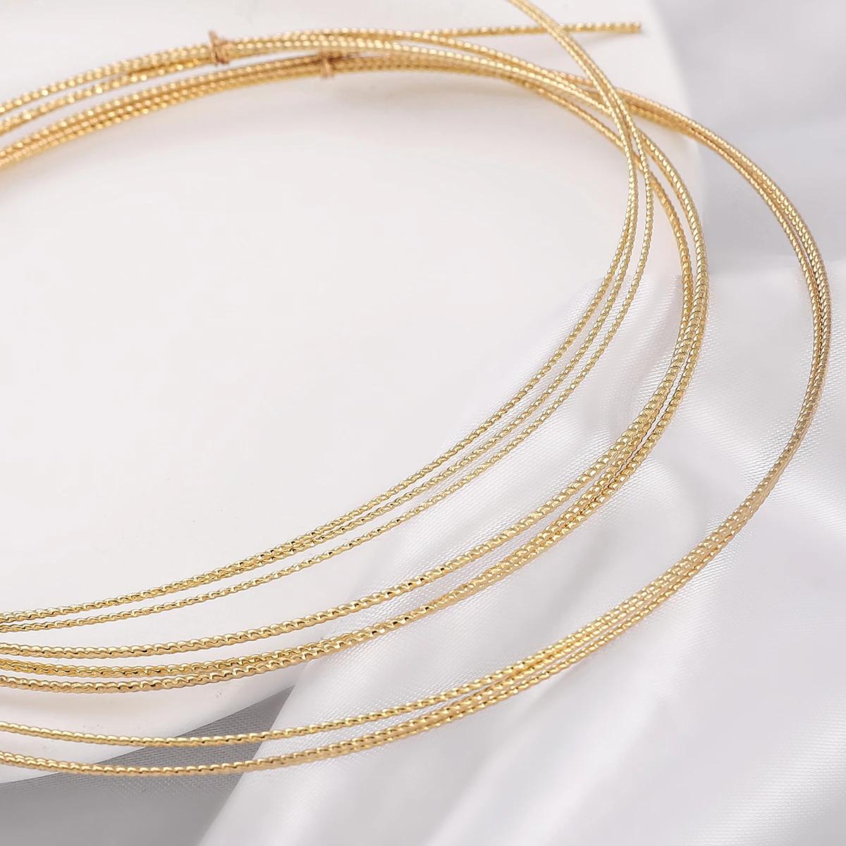 

Латунная медная проволока с покрытием из 18-каратного золота, 0,7-1 мм, для самостоятельного изготовления ожерелий, браслетов, ювелирных изделий, аксессуаров для рукоделия
