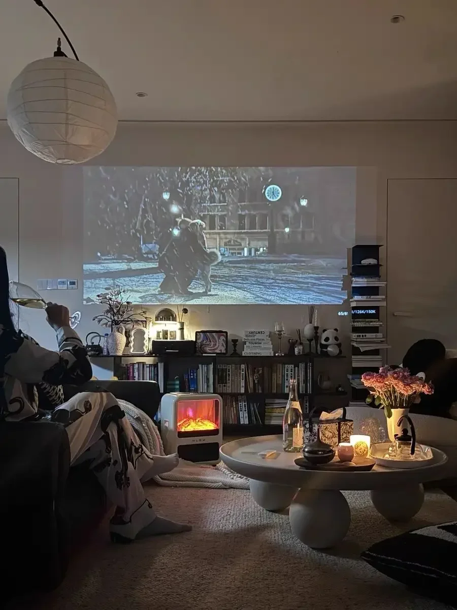 Круглый журнальный столик