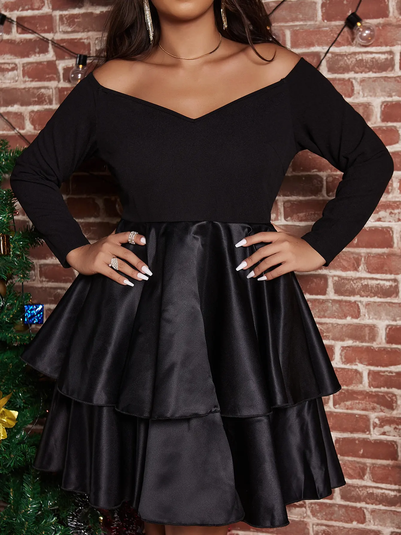 Рисунок 3 - Платья Finjani для женщин