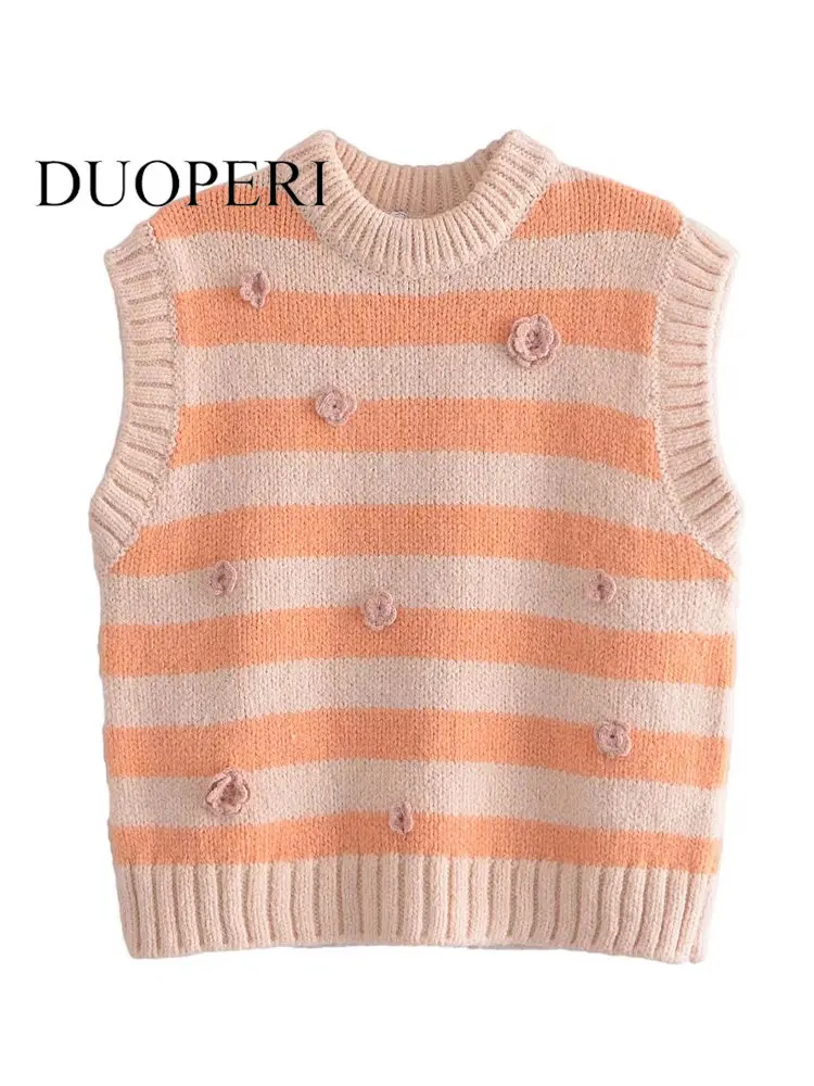 

Женский трикотажный жилет в полоску с цветочной вышивкой и круглым вырезом