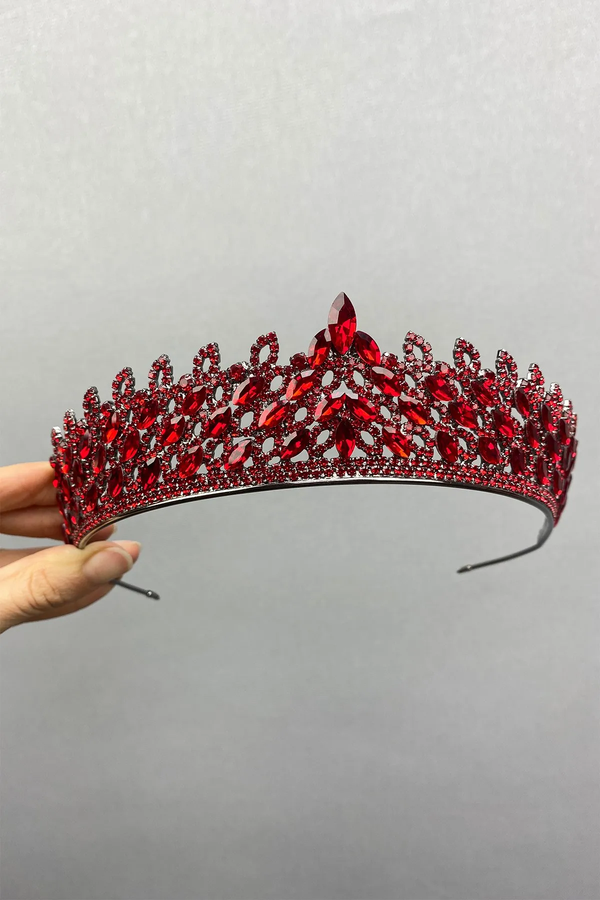 

Корона из хны Красного камня Mia