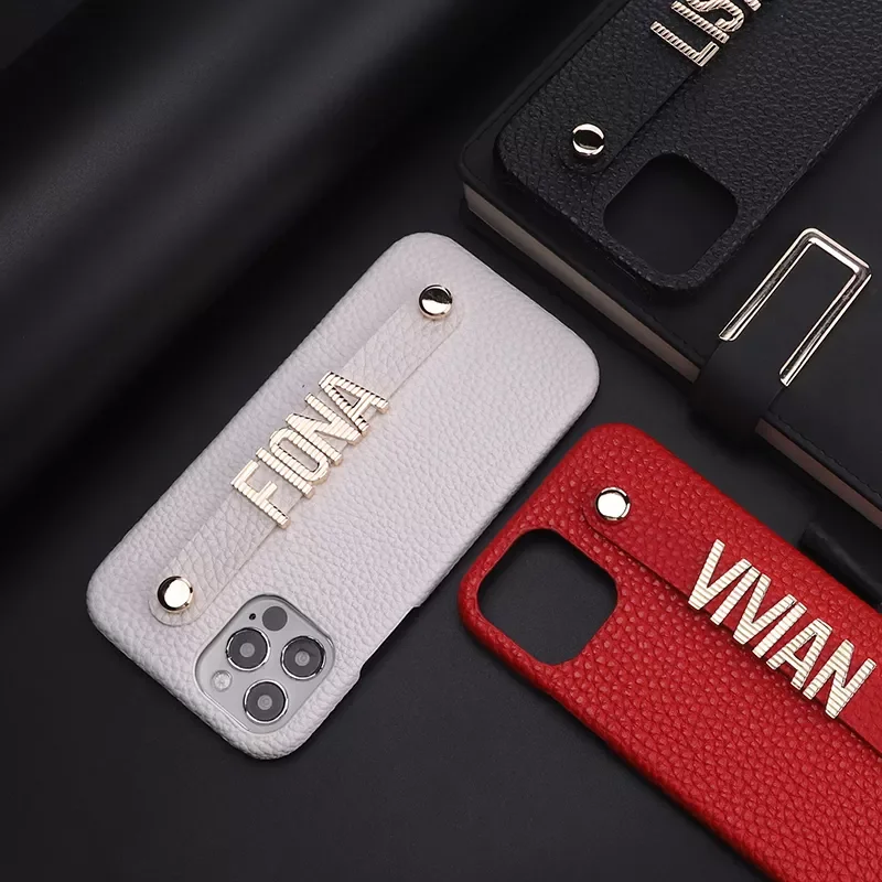 

Luxury Personalise Name Pebble Leather Cowhide Phone Case For iPhone 12 11 13Pro Max XR XS 7 8P Striped Metal Letter Funda Coque