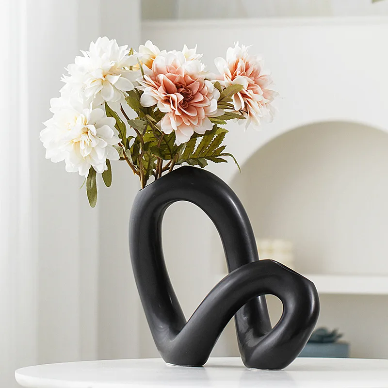 

Nordic minimalist ceramic vase, creative home decoration, black and white matte glaze,hydroponic dry flower insert, cross-border