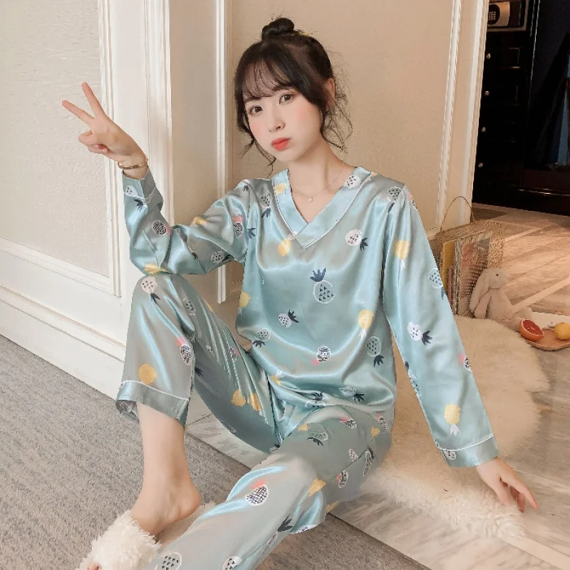 2023 Spring New V-neck Silk Pajamas Women's Loose Long-Sleeved Trousers Home Wear Two-Piece Set Women's Pajamas