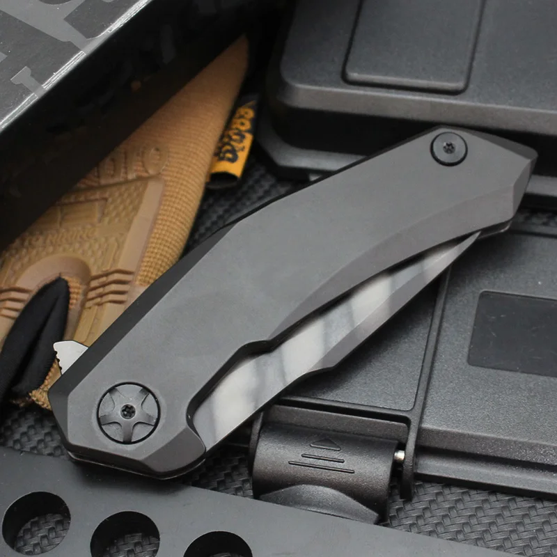 Карманный складной нож ZT 0095 с титановой ручкой