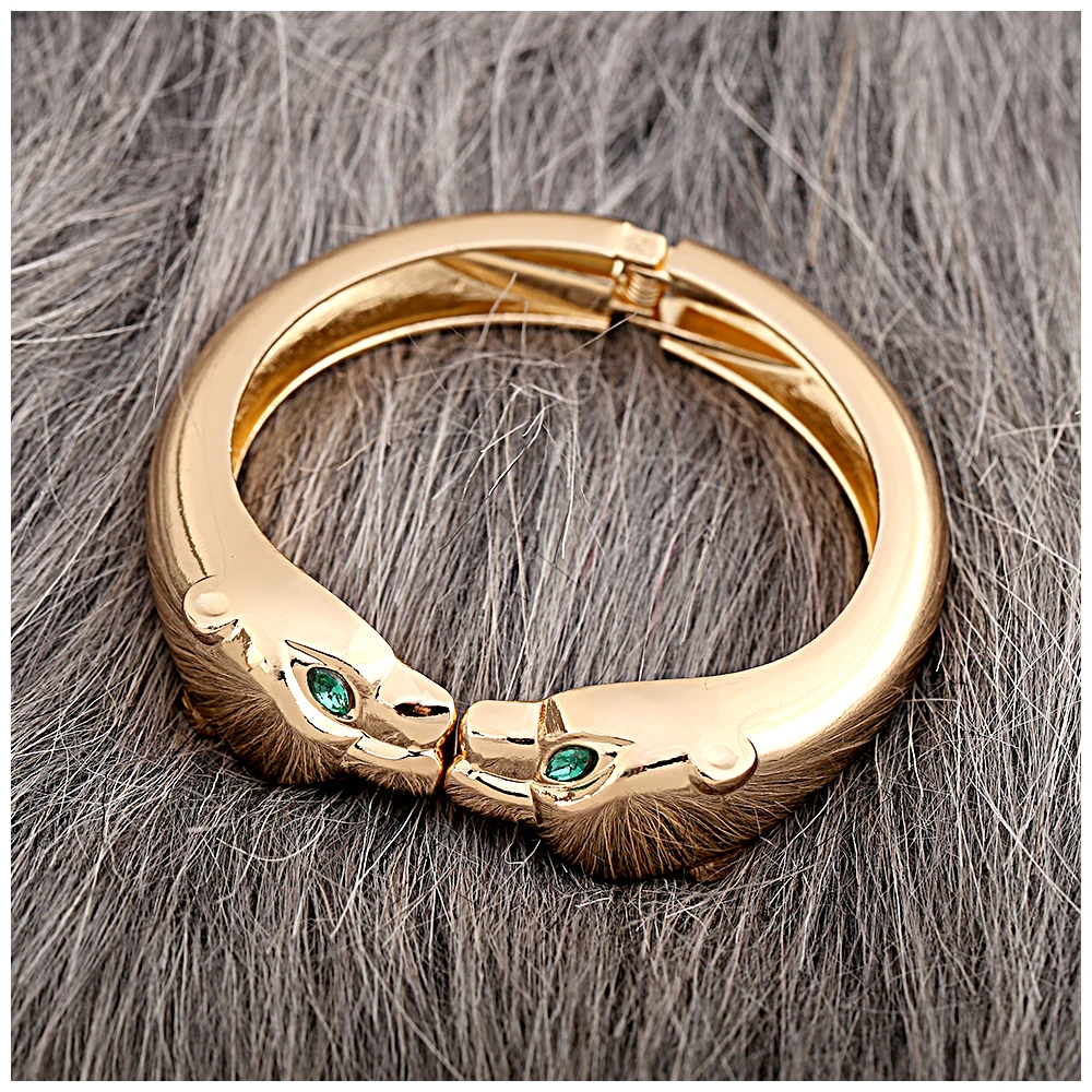 

Gold Plating Fashion Leopard Bangle Bracelet for Women Metal Gothic Animal Girls Statement Bracelet Party Prom Jewelry 2 Colors