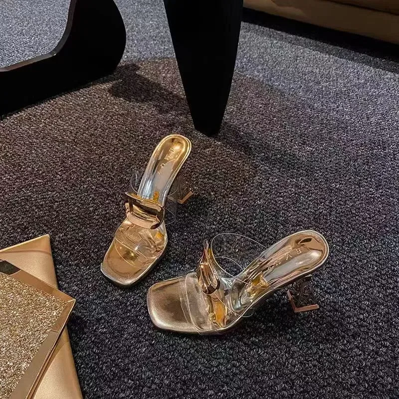 Босоножки женские на высоком каблуке Летние удобные классические сандалии