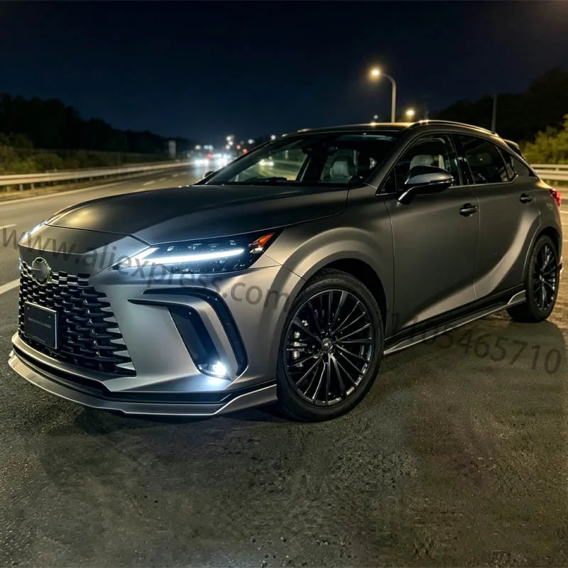 Фото Для Lexus RX500h F Sport 2023 года: полный комплект обвеса из карбона, карбоновый спойлер RX, задний диффузор, боковые пороги. №3