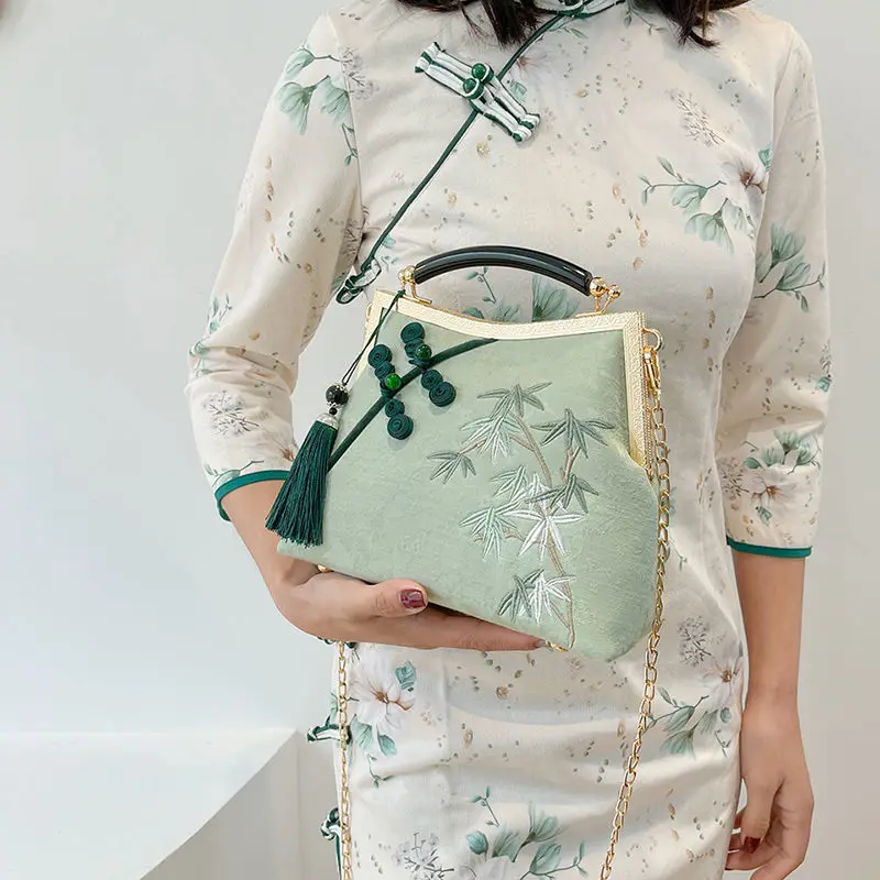 

Chinese Style Embroidery Crossbody Bags For Women 2022 New Vintage Leather Elegant Handbag Versatile Shoulder Bags