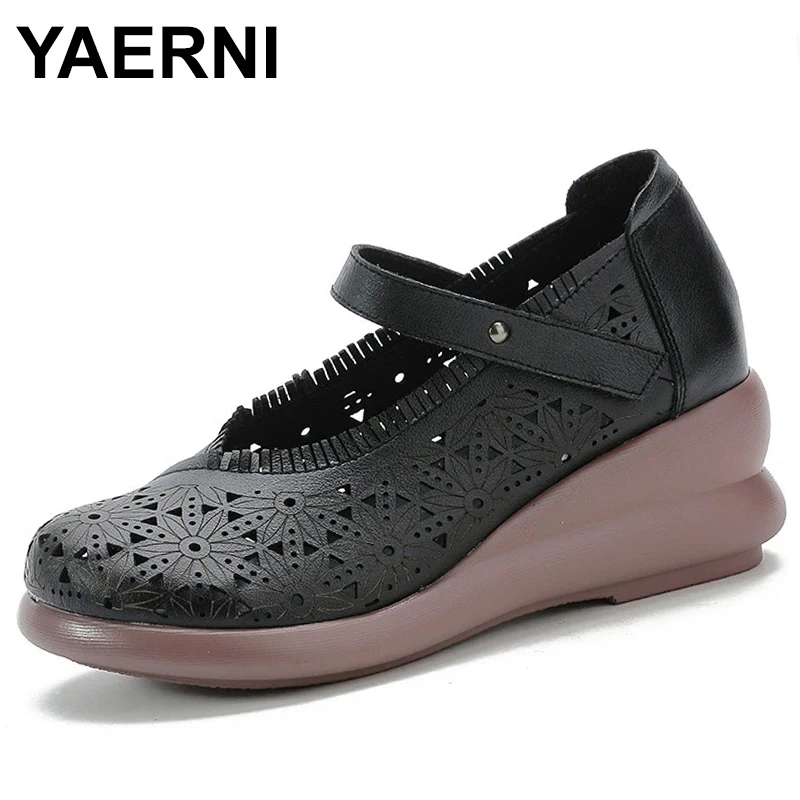 

Spring and autumn nurse shoes Hollow and breathable women's shoes with soft soles Thick bottomed winter muffin shoes