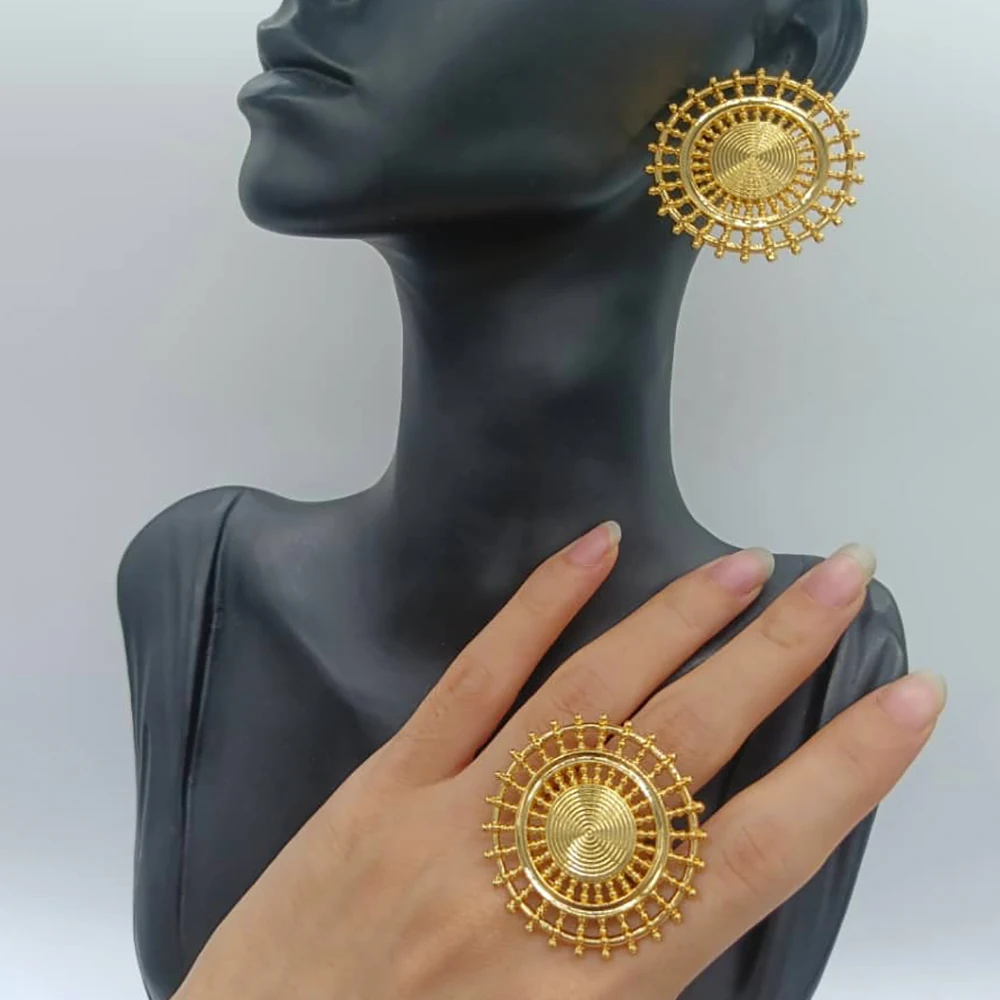 

18k Gold Color Jewelry Set for Women Dubai African Clip Earrings and Finger Ring 2Pcs Set Weddings Bridal Jewellery Gifts