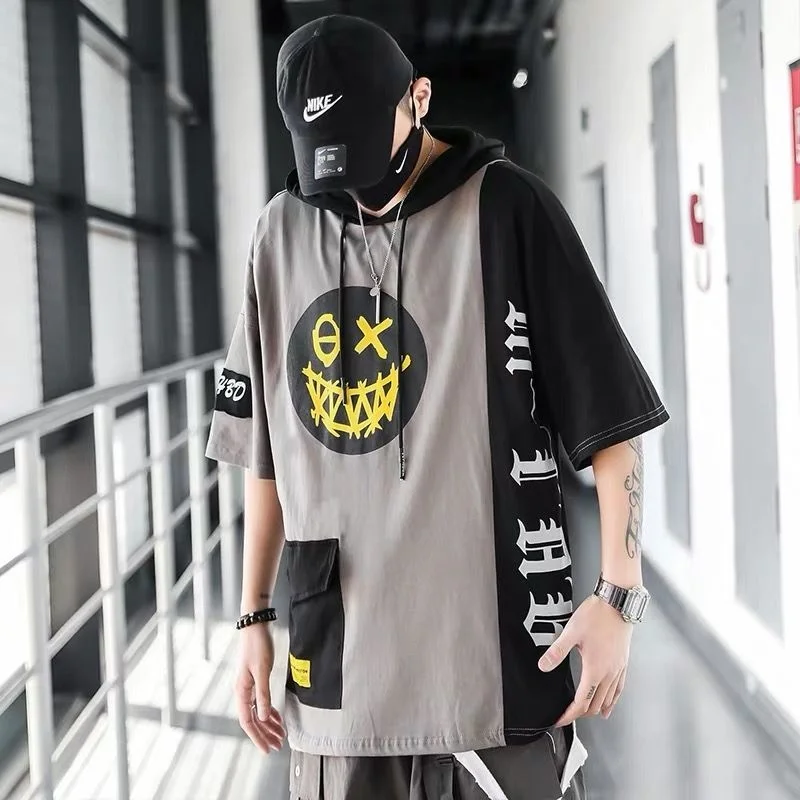 T-shirt Men Hooded Grimace Face Letter Graffiti Tee Shirts Summer High Street Style Tops Baggy Hipster Cool Streetwear