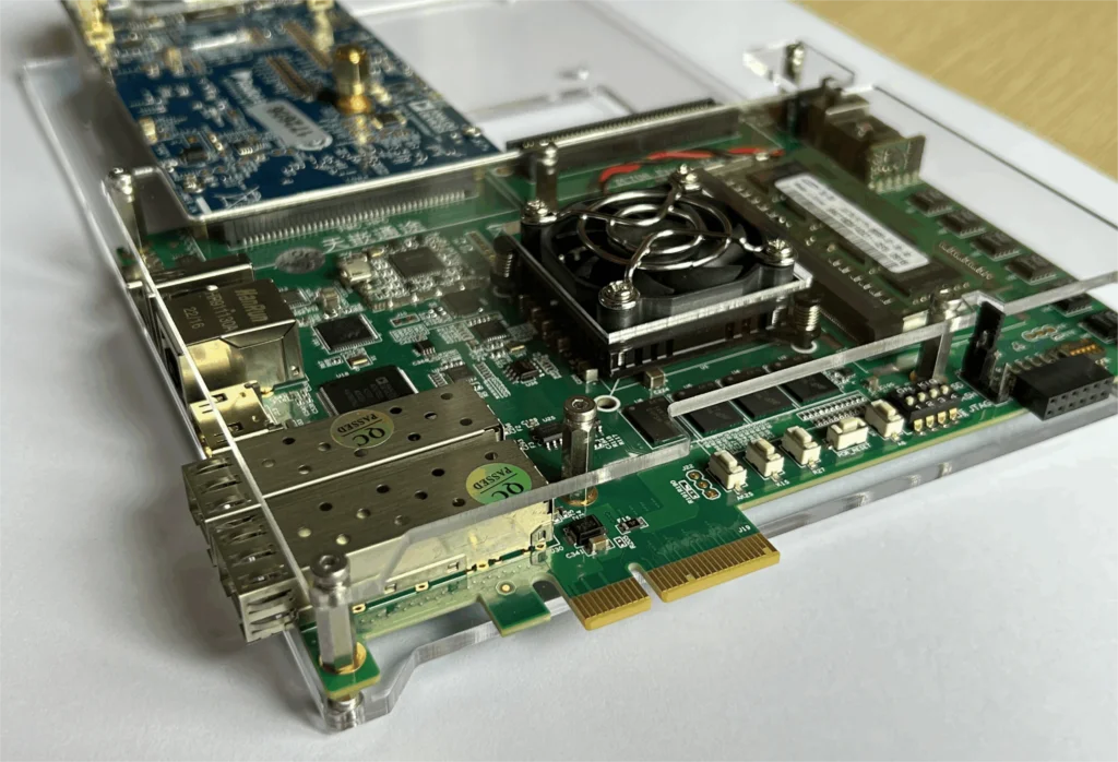 Программная плата ZC706 + ADRV9009 для разработки радио высокая скорость пропускная