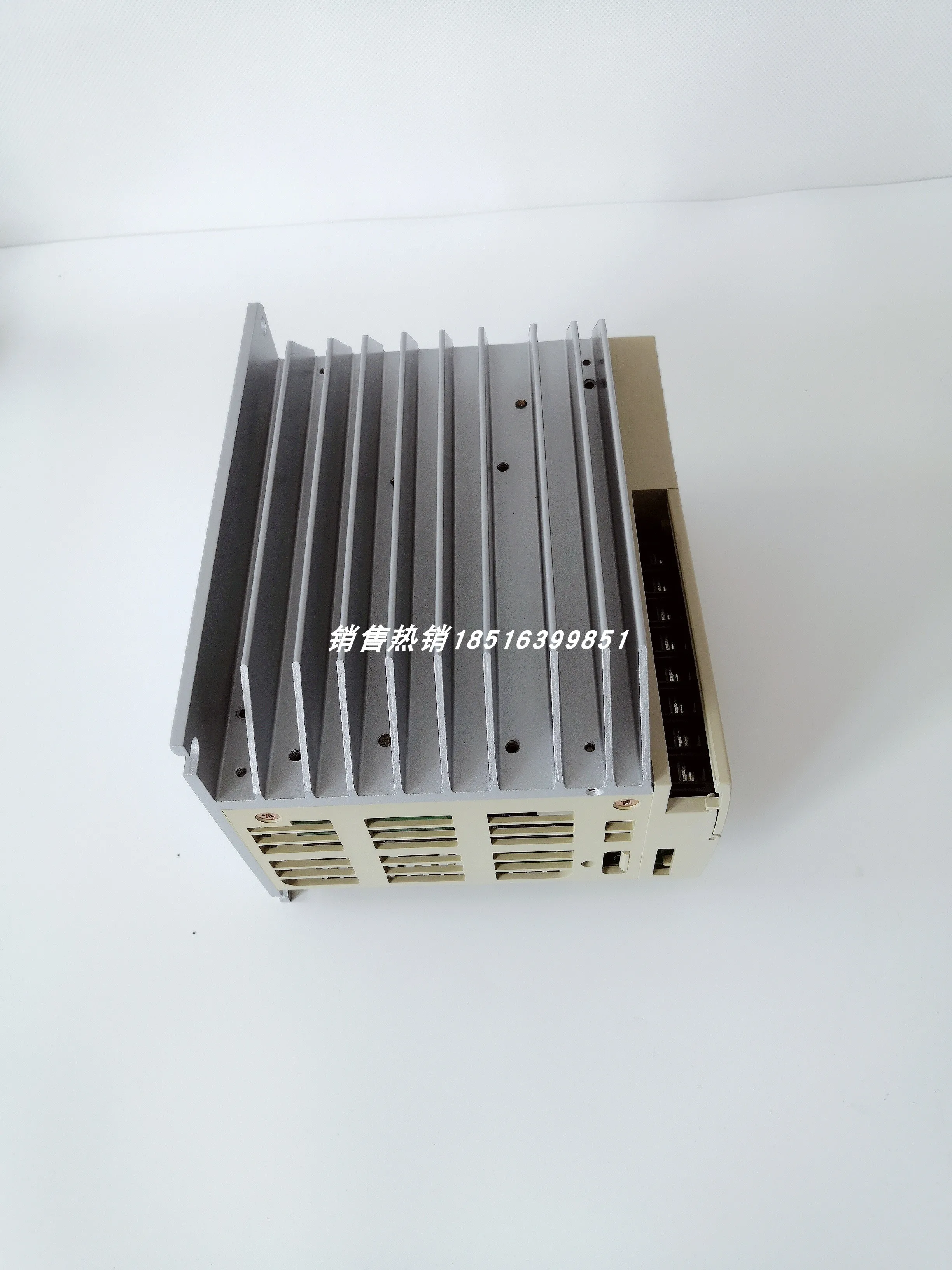 SGDA-08AP SGDA-08AS Yaskawa Сервопривод Оригинальный запас