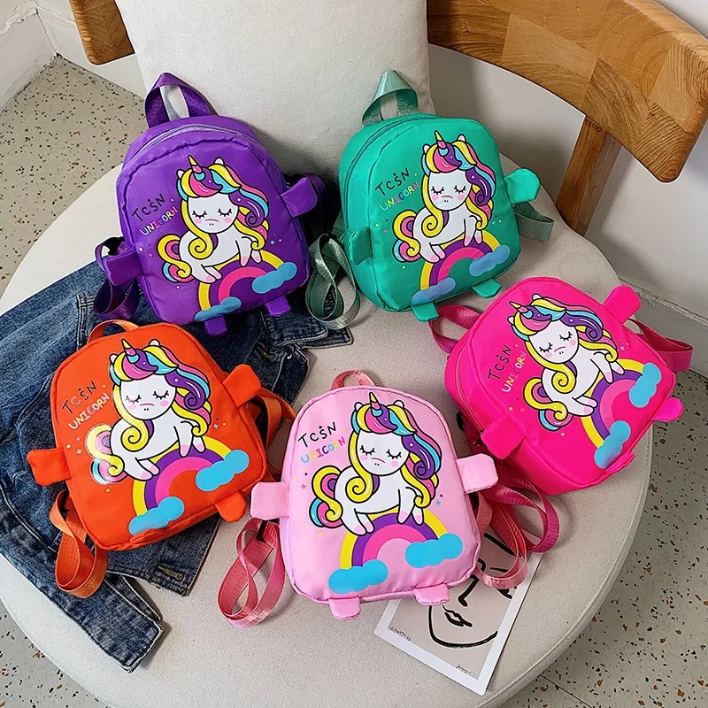 Creative New Unicorn Children Small Backpacks In Kindergarten Cartoon Cute Boys Girls Mini School Bags for Kids Sac Licorne Hot