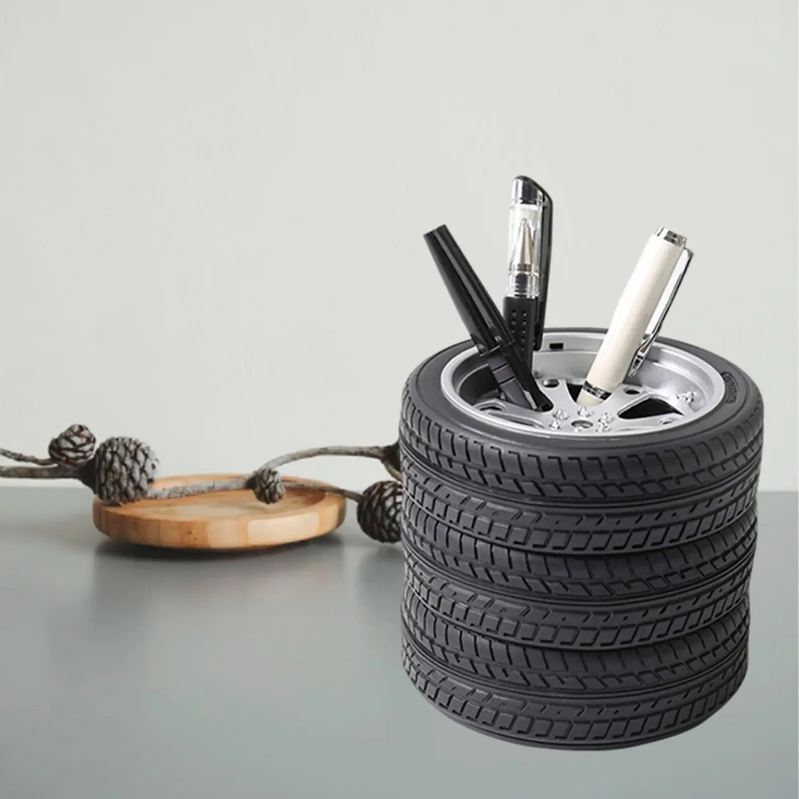 Держатель для ручек в форме колеса декоративный многоцелевой держатель