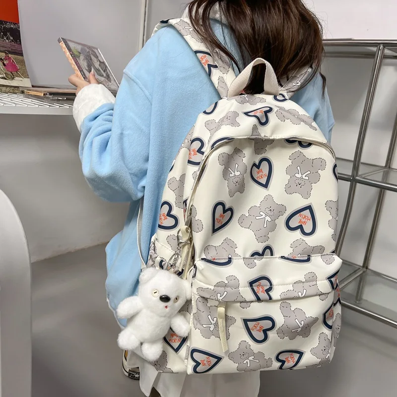 

2023 Spring New Print Graffiti Cute Animal Backpack Fashion Fresh Student Contrast Travel Bag