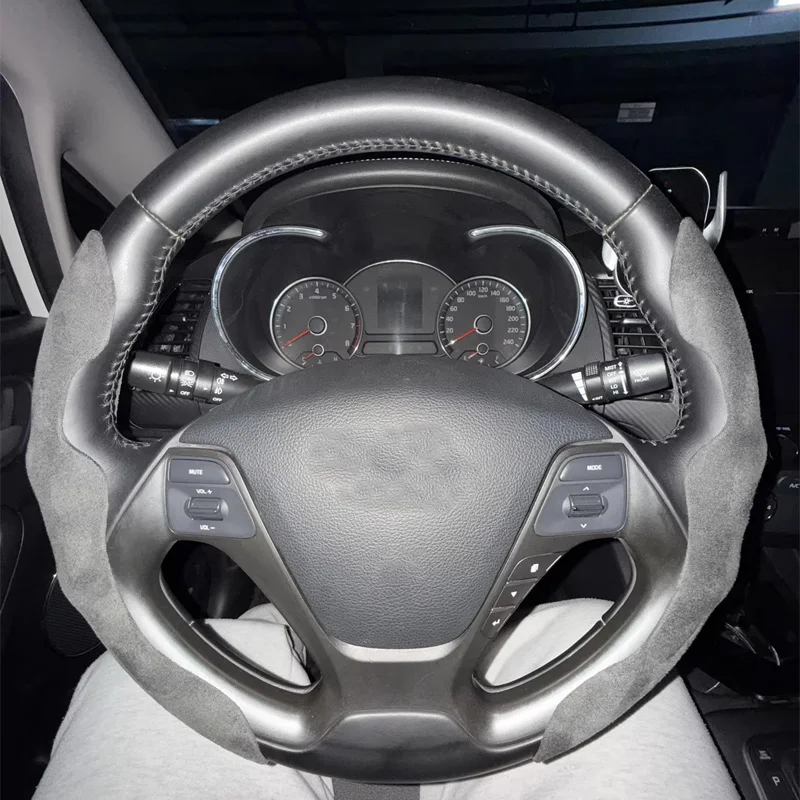 Фото Замшевый чехол на руль для Mazda 3 CX-5 CX-30 CX-50 CX-70 CX-90 MX-5 Miata Atenza Axela — нескользящий, впитывающий пот №2