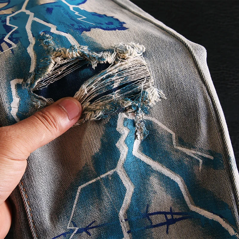 Fashion Skull Graffiti Jeans Printed Ripped Denim Pants Mens Distressed Biker Jeans Streetwear Slim Y2k Hip Hop Pants Joggers