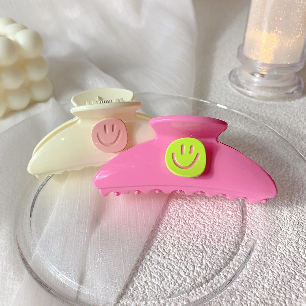 Женский акриловый зажим для волос, яркий красный зажим для волос в виде акулы, аксессуар для волос контрастных цветов, лето 2022