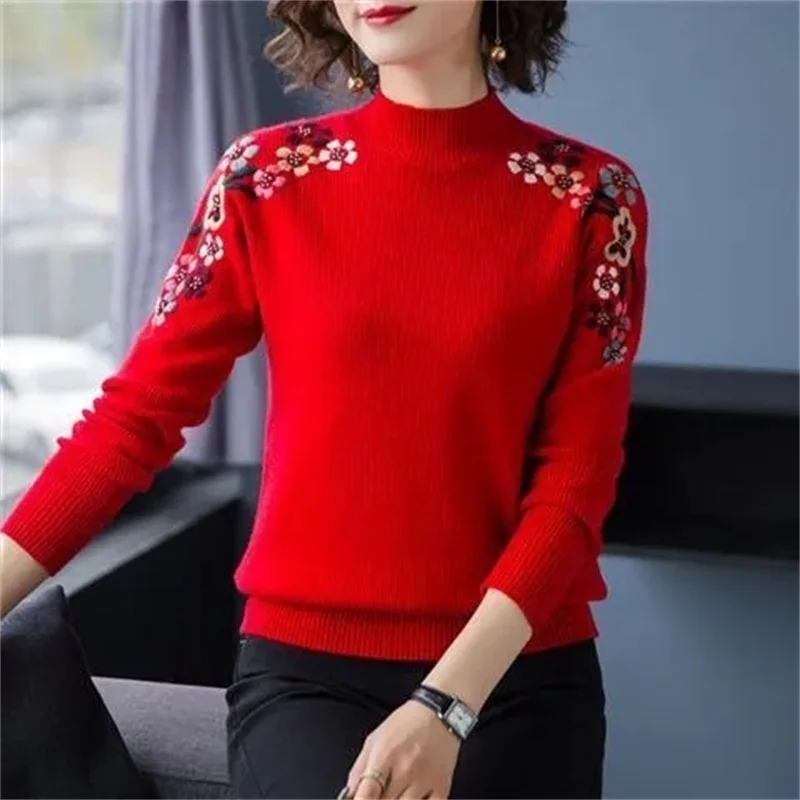 Женский мягкий кашемировый свитер с высоким воротником на осень и зиму