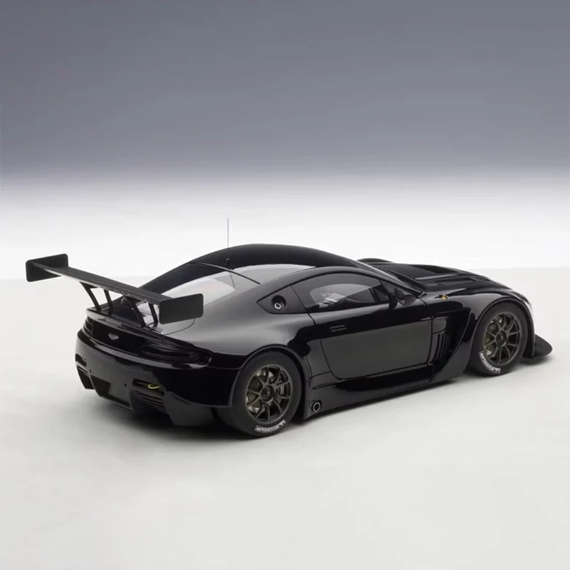 Модель автомобиля Мартин из сплава 1:18 модель игрушечного для взрослых