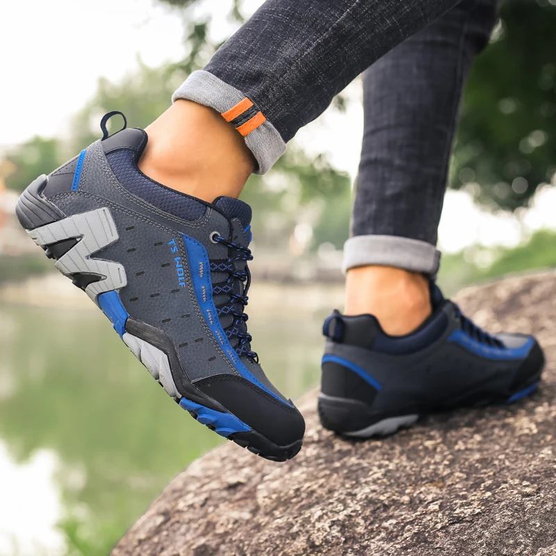 Sneakers Men's Outdoor Hiking Shoes Breathable Non-Slip Rock Climbing Shoes Men's High Quality Couple Hiking Shoes Travel