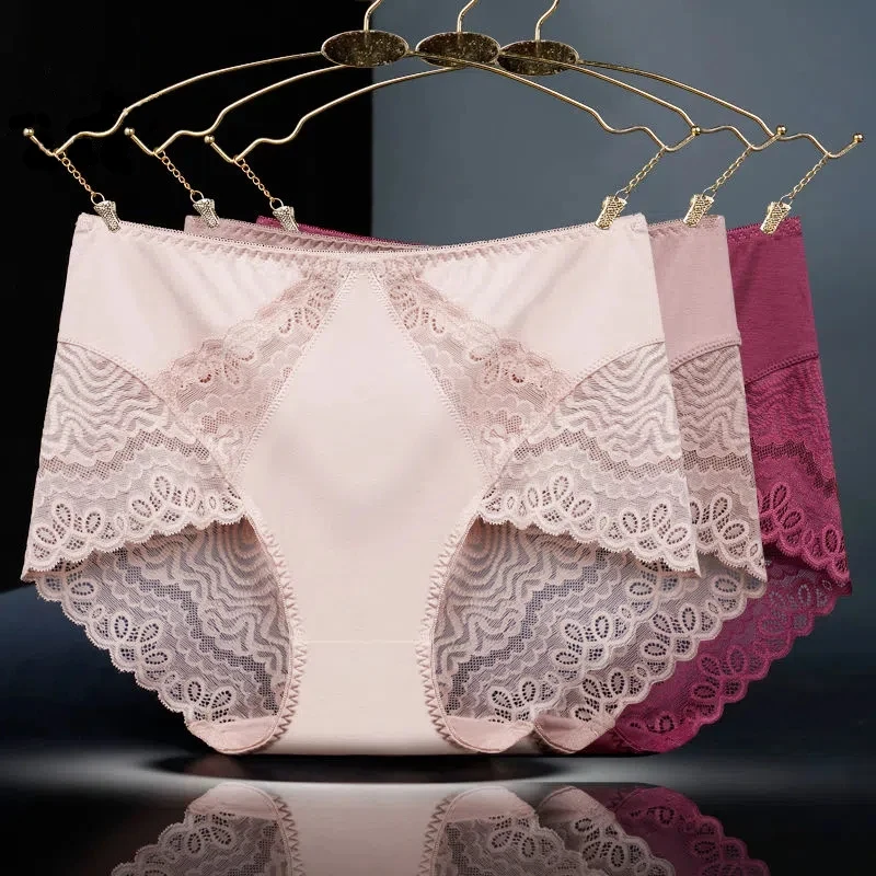 Розовые Красные кружевные трусики
