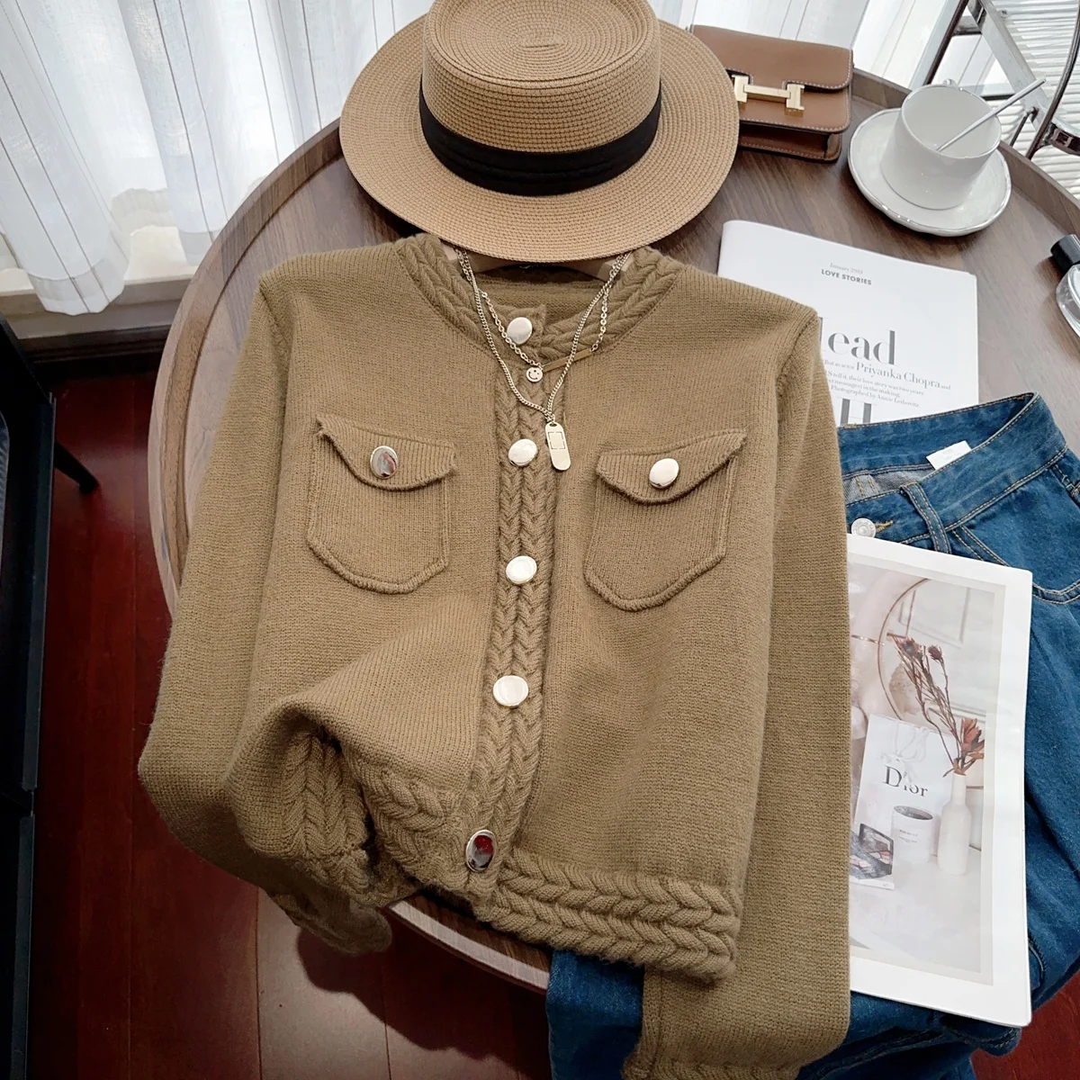 Гуанчжоу тринадцать линий хитовые товары ~ Изящный вязаный кардиган свитер