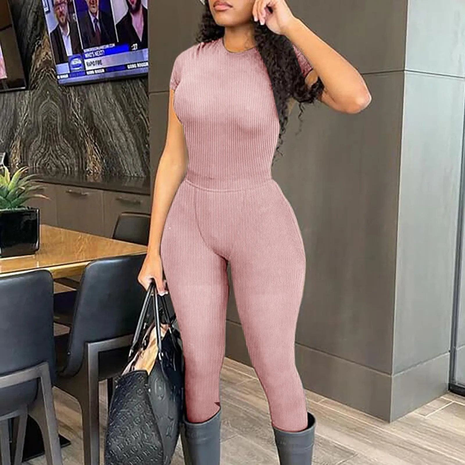 

Женский слитный спортивный костюм с коротким рукавом в стиле ретро