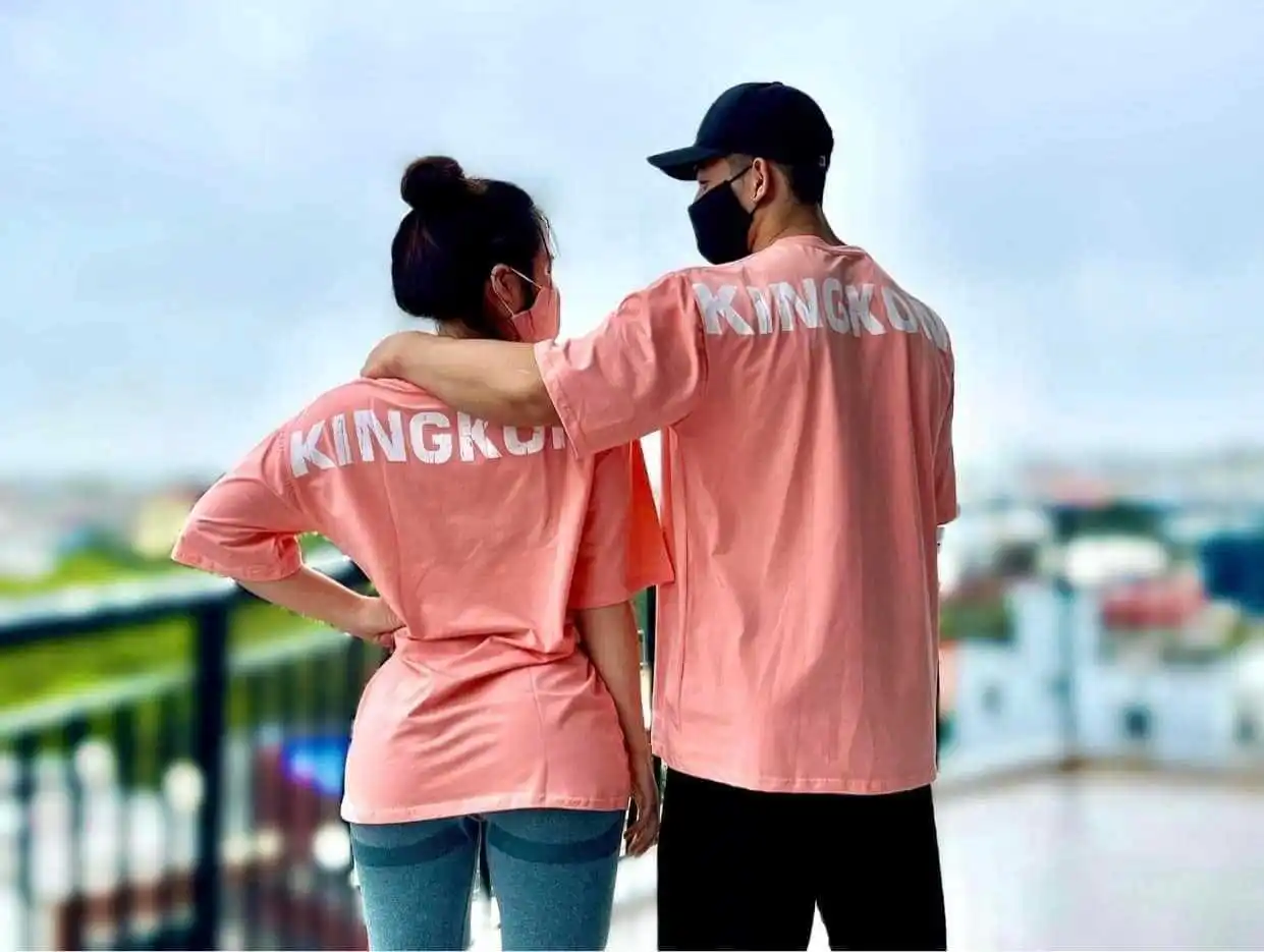 

2023 New Men T-shirt Cotton Short Sleeves tshirt Summer Male Fashion loose printing Popular logo contracted Lovers shirt Tops