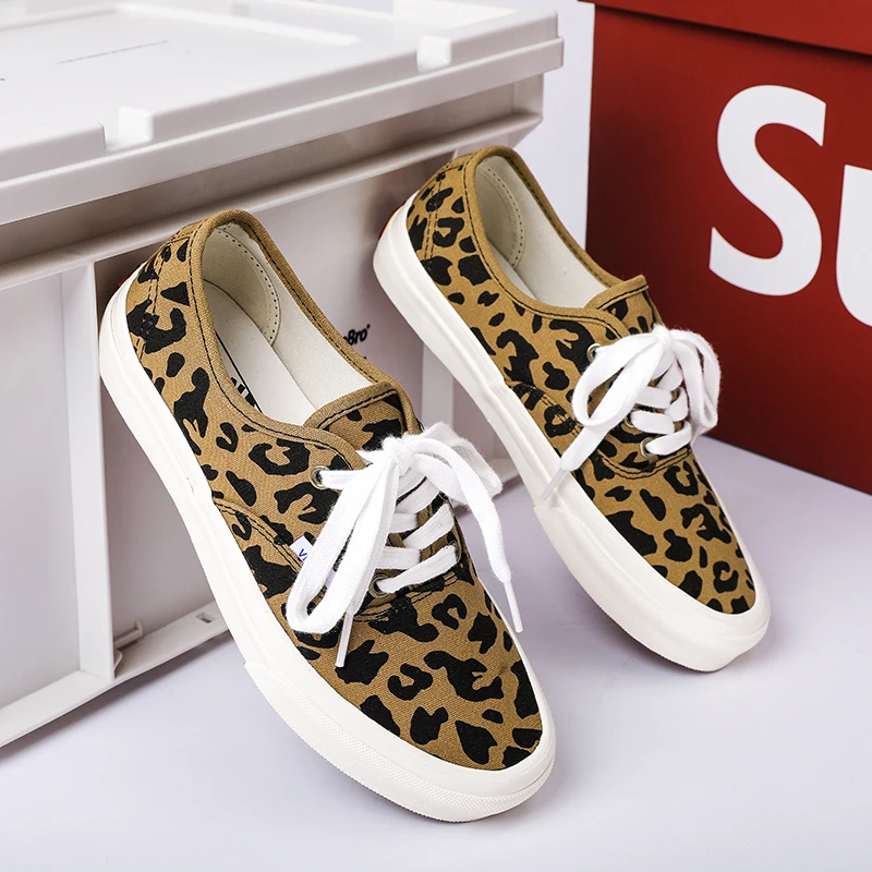 Кеды женские износостойкие холщовые кроссовки с леопардовым принтом плоская