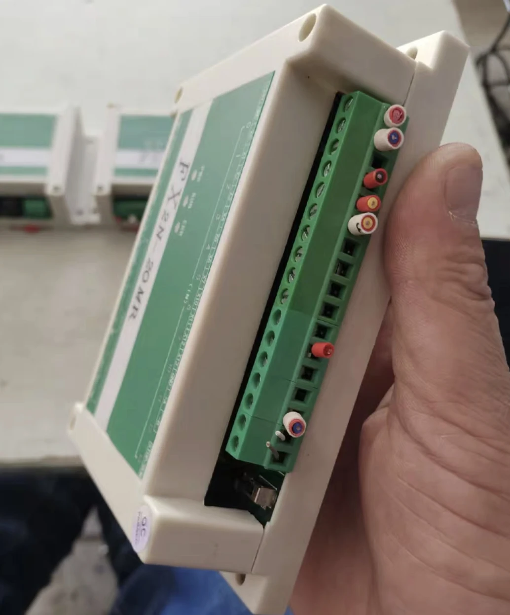 Б/у контроллер PLC FX2N-20MR