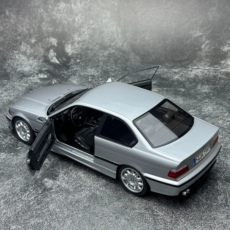 Коллекционные украшения из сплава SOLIDO 1:18 Scale M3 E36 COUPE 1990