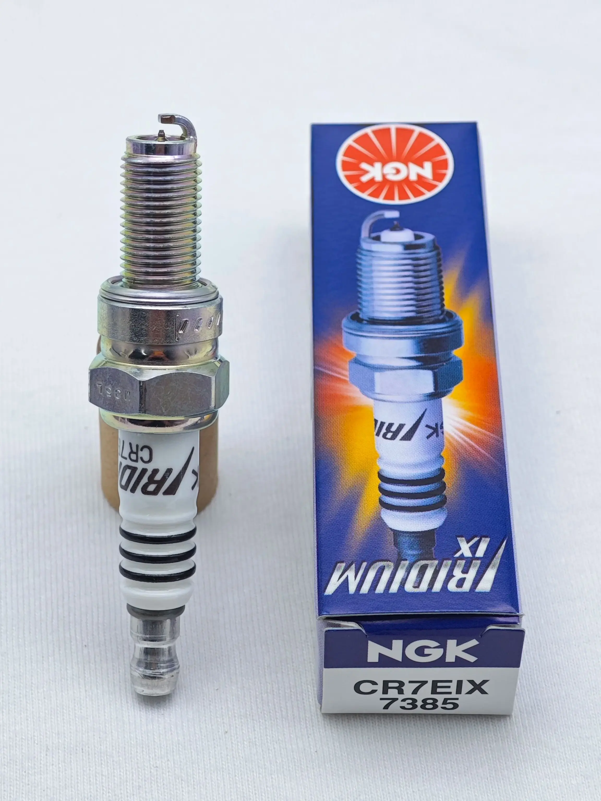 

1 шт. оригинальная Свеча зажигания для мотоцикла NGK Iridium CR7EIX 7385 Upgrade CR7E