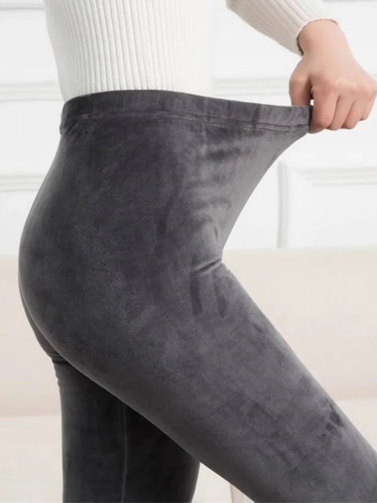 Рисунок 3 - VIIANLES плотные бархатные брюки